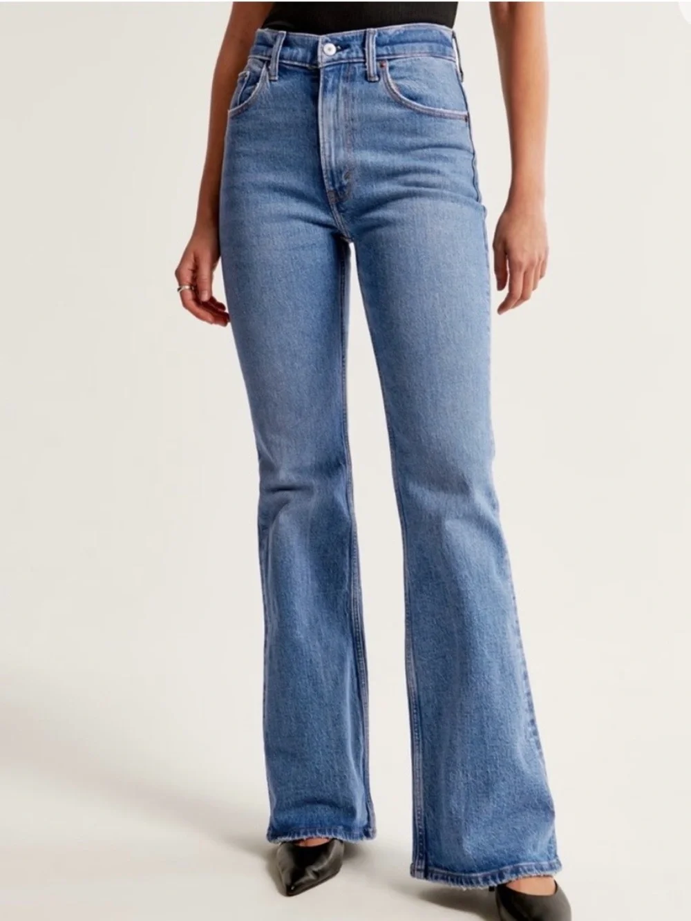 Abercrombie & Fitch The 70’s Flare Ultra High Rise - Picture 1 of 5